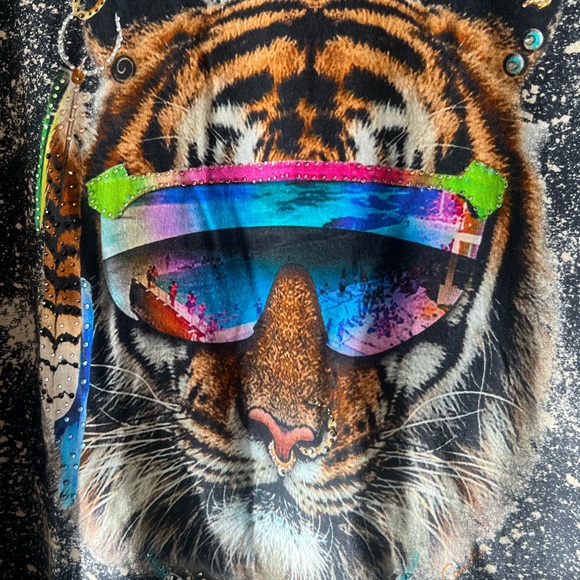 Man/woman t shirt by Camilla - Picture 2 of 12